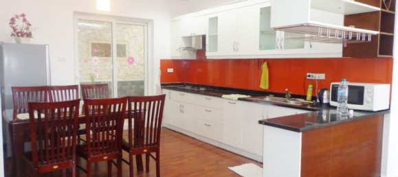 Apartamento de 3 dormitorios en Dong Da, Vietnam No. 5025 5