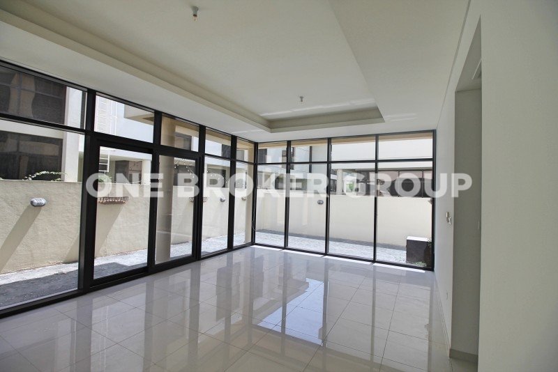 3 Schlafzimmer Villa in Dubai, UAE, Nr. 1846