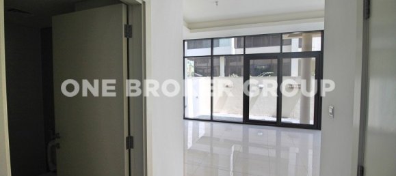 3 Schlafzimmer Villa in Dubai, UAE, Nr. 1846 12