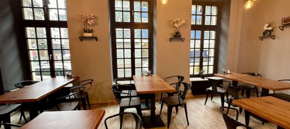 590m² Building in Dusseldorf, Germany No. 348529 10