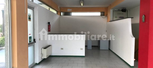 5-Zimmer Gewerbliche Immobilie in Massa, Italy, Nr. 39667 4