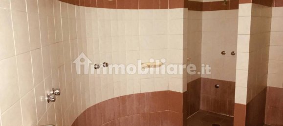 5-Zimmer Gewerbliche Immobilie in Massa, Italy, Nr. 39667 9