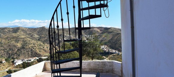 4 غرف نوم شقة في Moclinejo, Spain رقم 47125 39