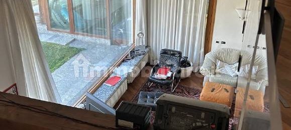 6 Schlafzimmer Wohnung in Erba, Italy, Nr. 2838 9