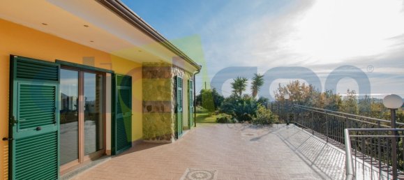 10 rooms Villa in Boissano, Italy No. 76949 18