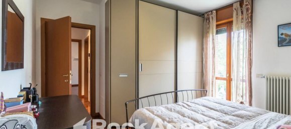 2 bedrooms Apartment in Treviolo, Italy No. 318963 12