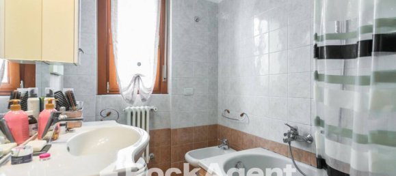 2 bedrooms Apartment in Treviolo, Italy No. 318963 13