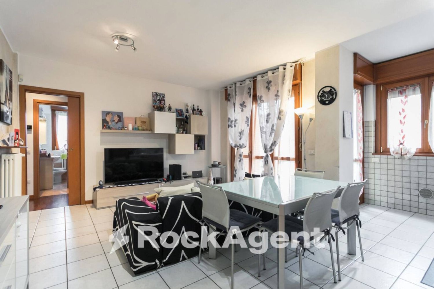 2 bedrooms Apartment in Treviolo, Italy No. 318963
