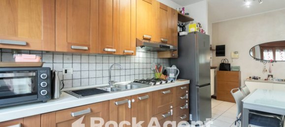 2 bedrooms Apartment in Treviolo, Italy No. 318963 5