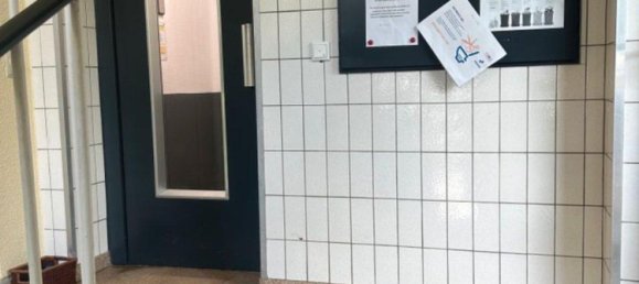 Квартира с 3 комнатами в Вупперталь, Германия № 268043 3