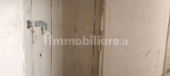 4 bedrooms Apartment in Rome, Italy No. 185655 14