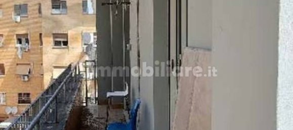 4 bedrooms Apartment in Rome, Italy No. 185655 11