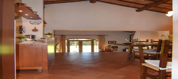 Casa de 6 habitaciónes en Castelnuovo Berardenga, Italy No. 76917 10