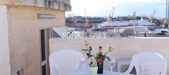 Таунхаус с 4 спальнями в Бормла, Мальта № 2445 12