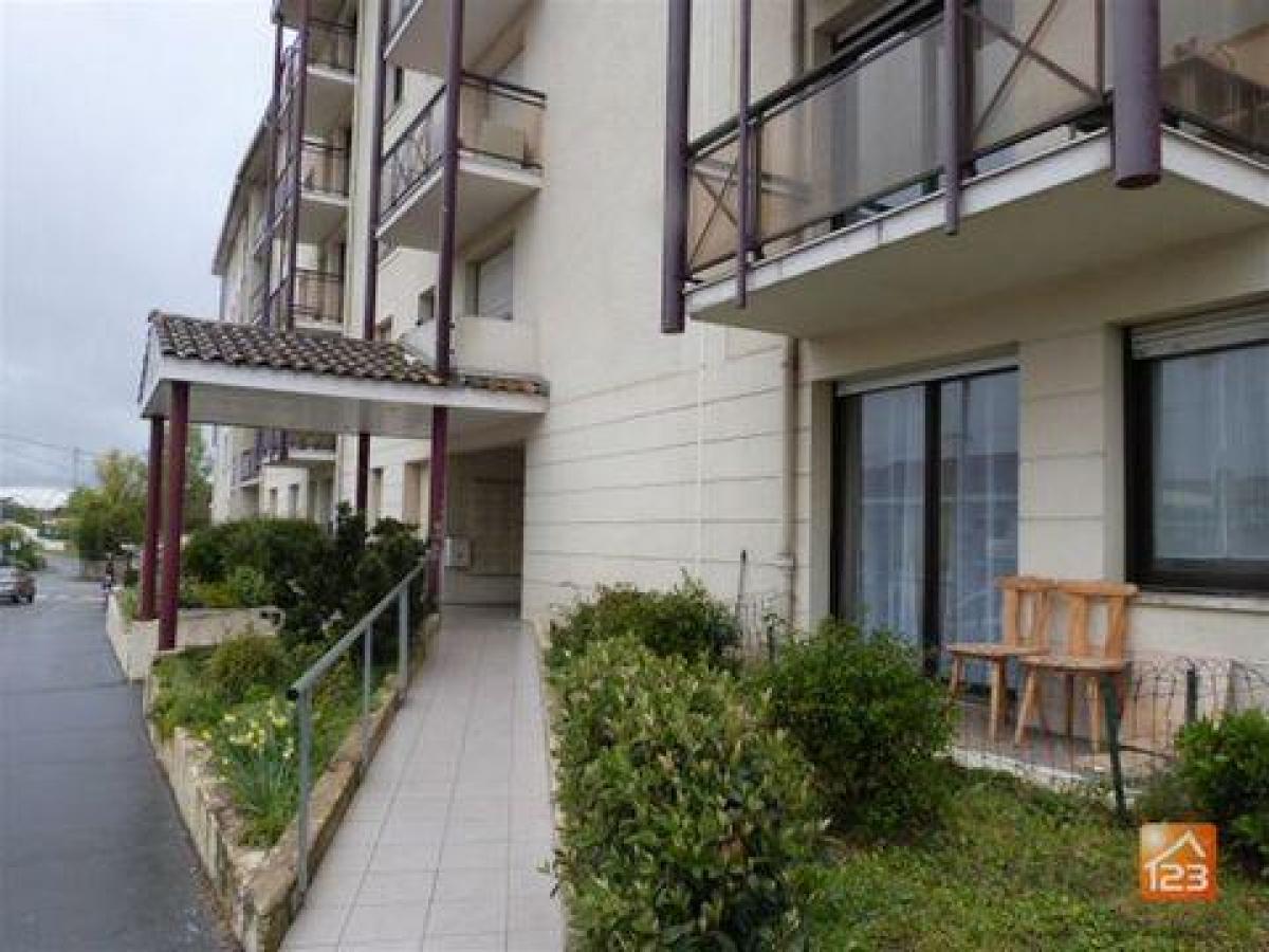 Кондоминиум  с 2 спальнями в Бордо, Франция № 12579