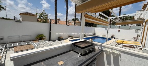 3 غرف نوم منزل في Alicante, Spain رقم 187975 22