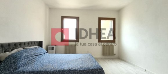 2-salle Appartement à Carbonera, Italy No. 297427 10