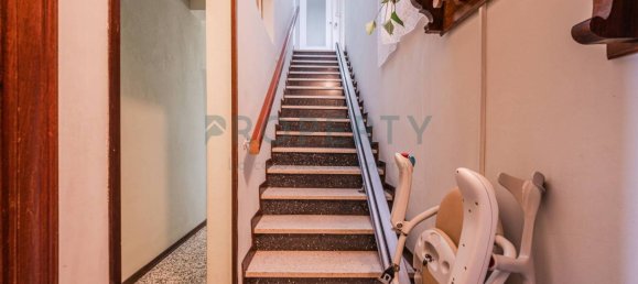 3 bedrooms House in Carpi, Italy No. 325757 5