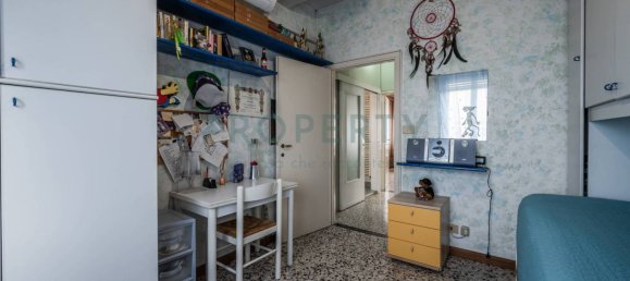 3 bedrooms House in Carpi, Italy No. 325757 34