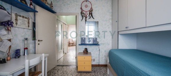 3 bedrooms House in Carpi, Italy No. 325757 35