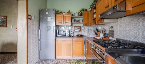 3 bedrooms House in Carpi, Italy No. 325757 11