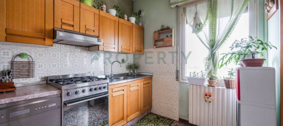 3 bedrooms House in Carpi, Italy No. 325757 14