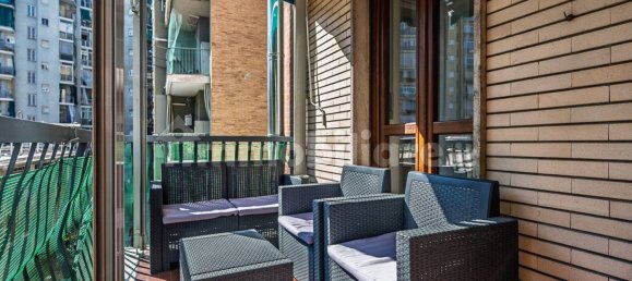 2 bedrooms Apartment in Turin, Italy No. 318428 13