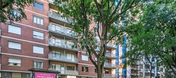 2 bedrooms Apartment in Turin, Italy No. 318428 30