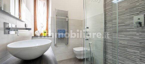 2 bedrooms Apartment in Turin, Italy No. 318428 27