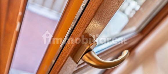 2 bedrooms Apartment in Turin, Italy No. 318428 20