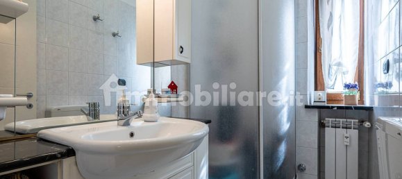 2 bedrooms Apartment in Turin, Italy No. 318428 28