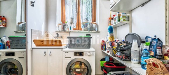 2 bedrooms Apartment in Turin, Italy No. 318428 29