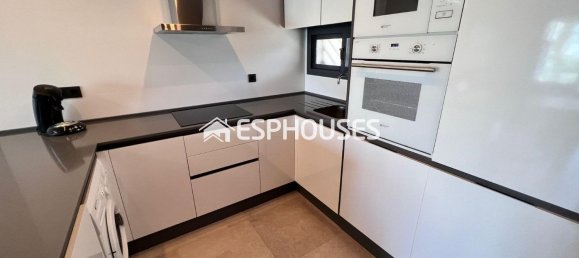 Квартира с 3 спальнями в Гуардамар-дель-Сегура, Испания № 151687 2