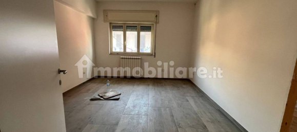 4 rooms Office in Cercola, Italy No. 202006 16