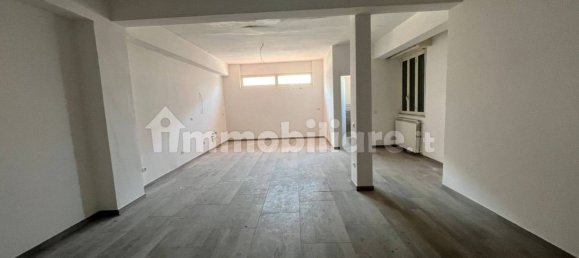 4 rooms Office in Cercola, Italy No. 202006 4