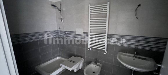 4 rooms Office in Cercola, Italy No. 202006 11