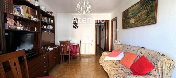 3 bedrooms Apartment in Horta-Guinardo, Spain No. 184099 2