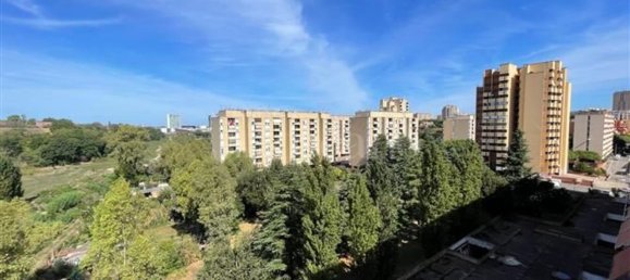 3 bedrooms Apartment in Rome, Italy No. 377787 5