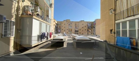 2 Schlafzimmer Wohnung in Bari, Italy, Nr. 34363 31