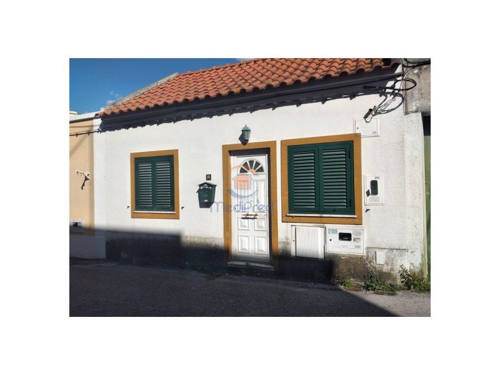 1 bedroom House in Seixal, Portugal No. 23330
