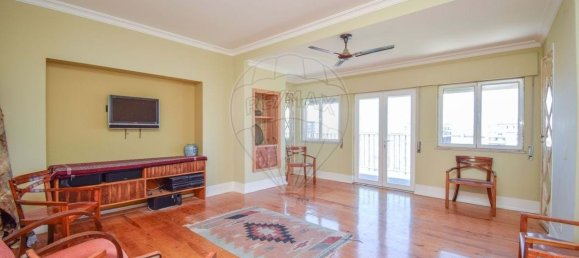 6 Schlafzimmer Doppelhaus in Lisbon, Portugal, Nr. 201789 10