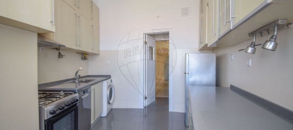 6 Schlafzimmer Doppelhaus in Lisbon, Portugal, Nr. 201789 32