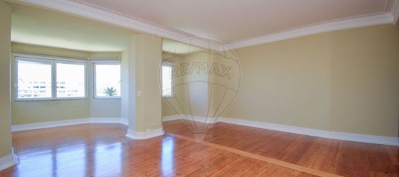 6 Schlafzimmer Doppelhaus in Lisbon, Portugal, Nr. 201789 2