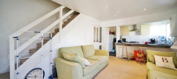 2 bedrooms Apartment in London, United Kingdom No. 11482 3