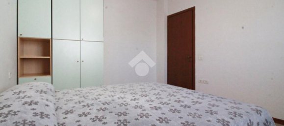 2 Schlafzimmer Wohnung in Prato, Italy, Nr. 272076 10