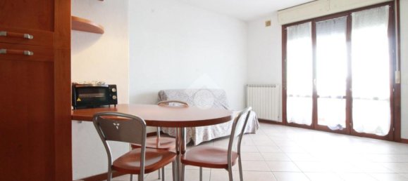 2 Schlafzimmer Wohnung in Prato, Italy, Nr. 272076 2