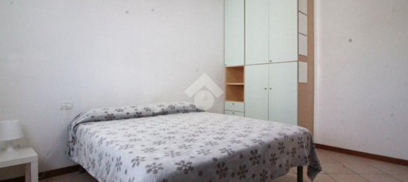 2 Schlafzimmer Wohnung in Prato, Italy, Nr. 272076 9
