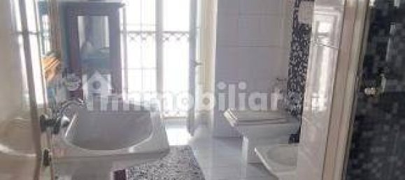 2 bedrooms Apartment in Brescia, Italy No. 6411 2
