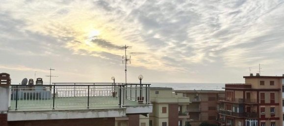 3 rooms Apartment in Pomezia, Italy No. 89184 6