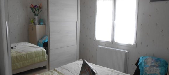 Casa de 2 dormitorios en Blois, France No. 276728 2